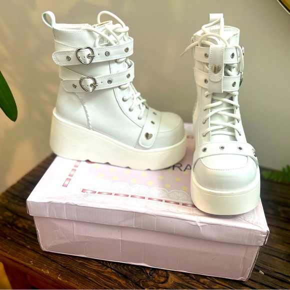 Dolls Kill Platform Boots - Picture 1 of 3